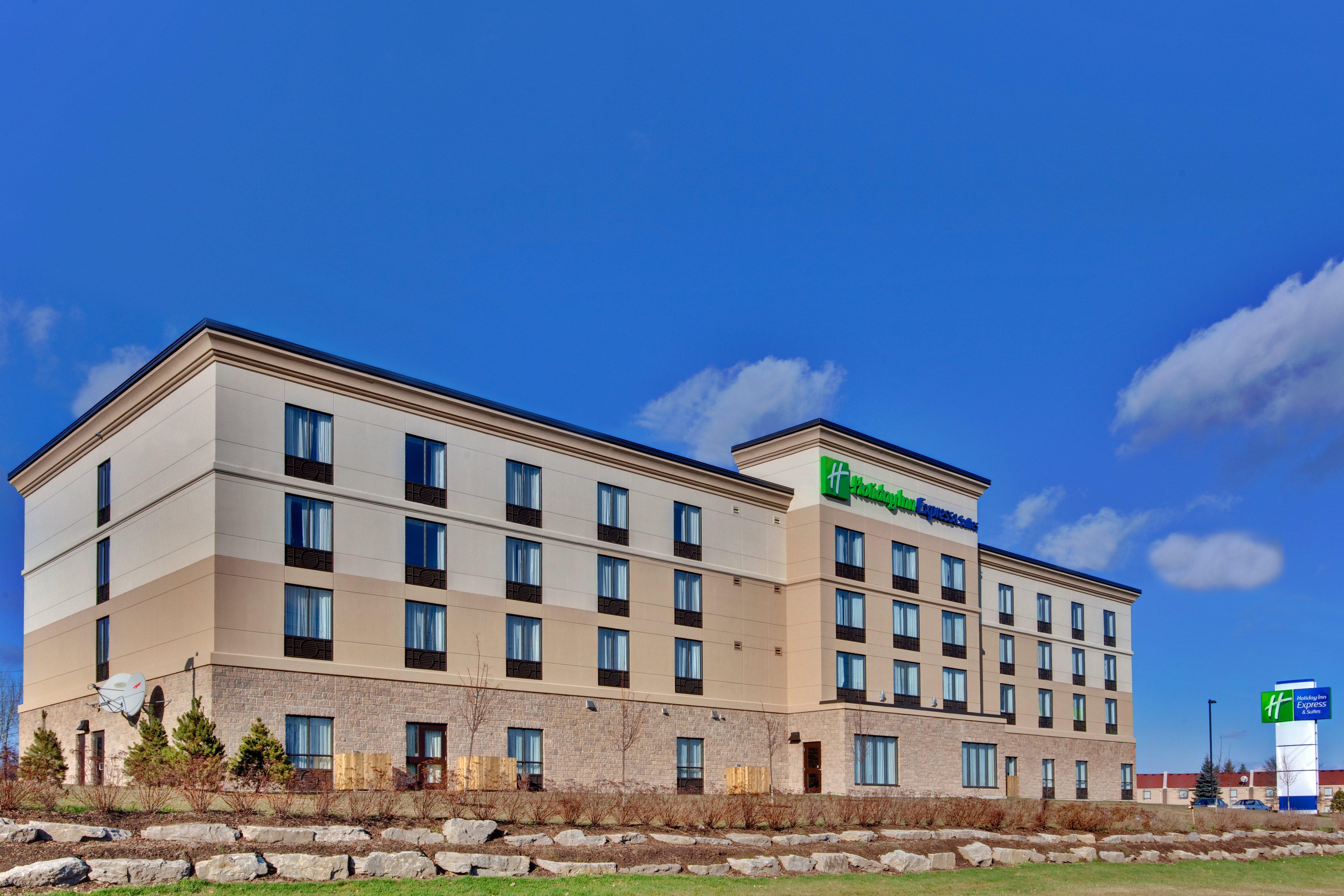 Holiday Inn Express Hotel & Suites Brockville By Ihg Екстер'єр фото