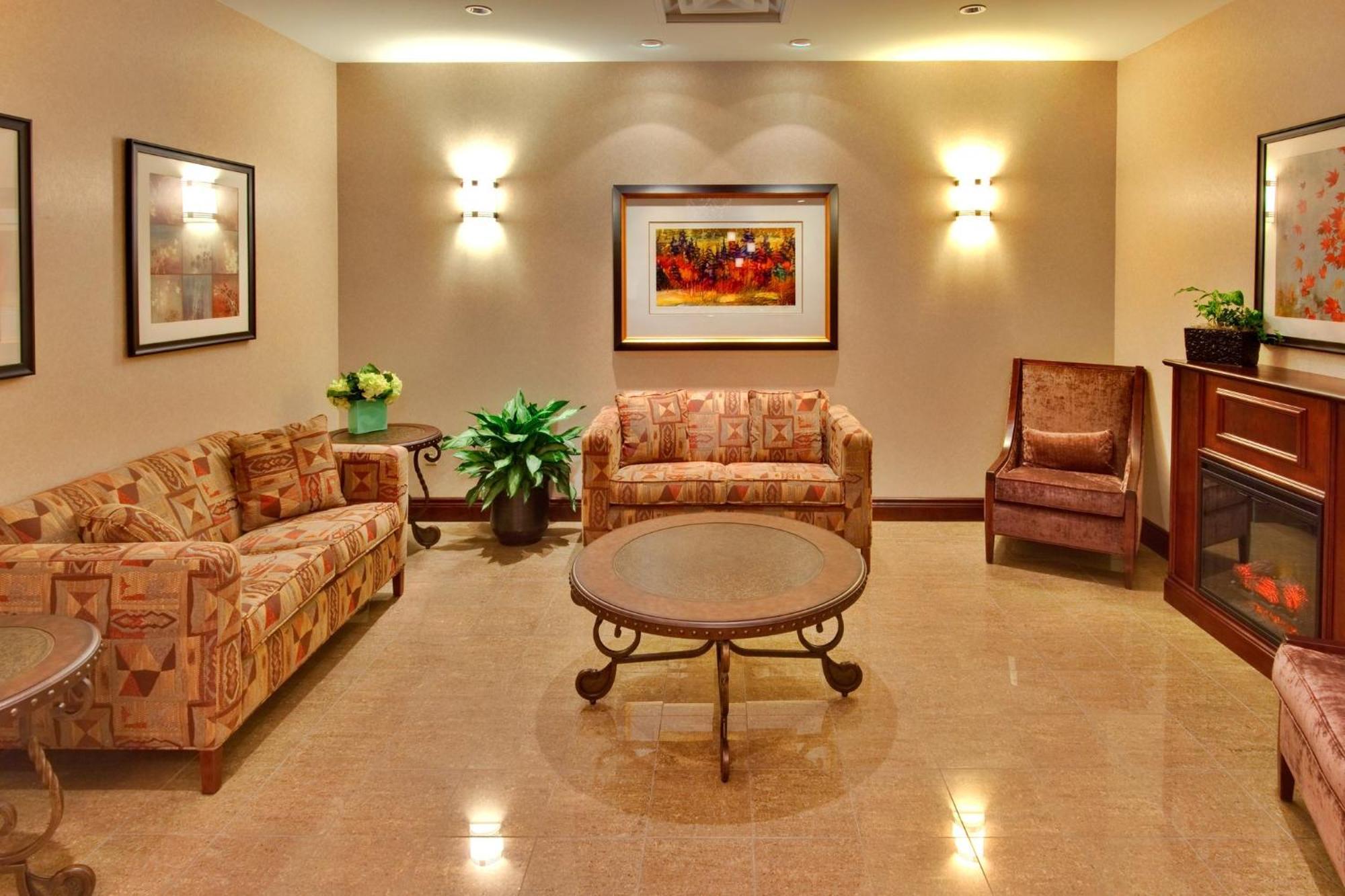 Holiday Inn Express Hotel & Suites Brockville By Ihg Екстер'єр фото