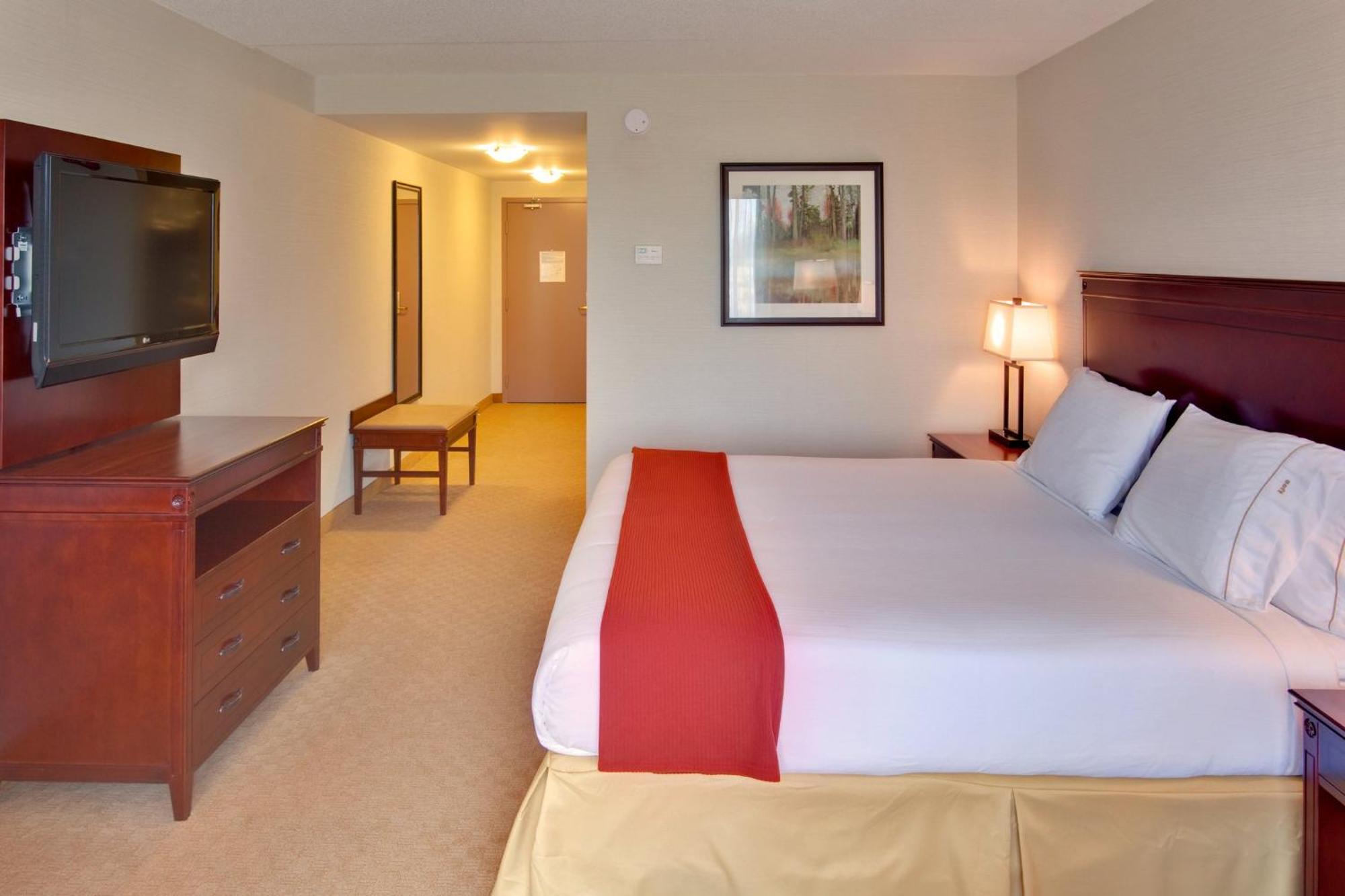 Holiday Inn Express Hotel & Suites Brockville By Ihg Екстер'єр фото